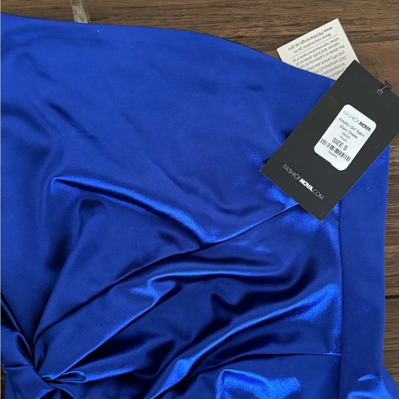 NWT Fashion Nova Knotty Girl Satin Maxi Dress - Royal Blue - S - Picture 4 of 4